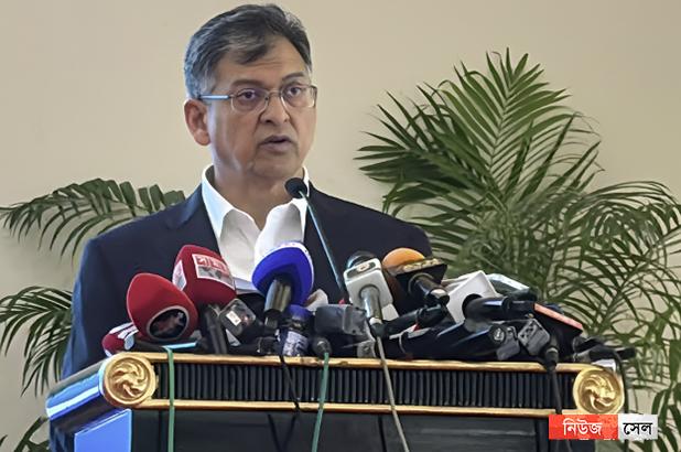 ফ্যাসিবাদের দোসর ধরলে পুরস্কার, ঘোষণা স্বরাষ্ট্রমন্ত্রীর